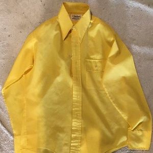 Vintage Marlboro button up shirt